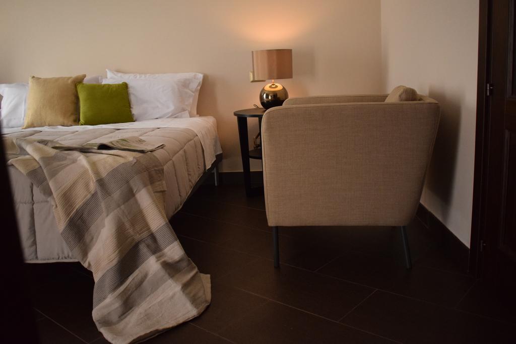 Cento Tari' Guest House 카스티글리오네디시칠리아 외부 사진